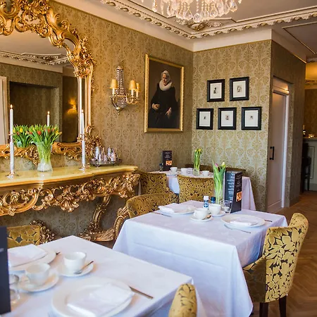 Hotel De Barones Van Leyden 4*